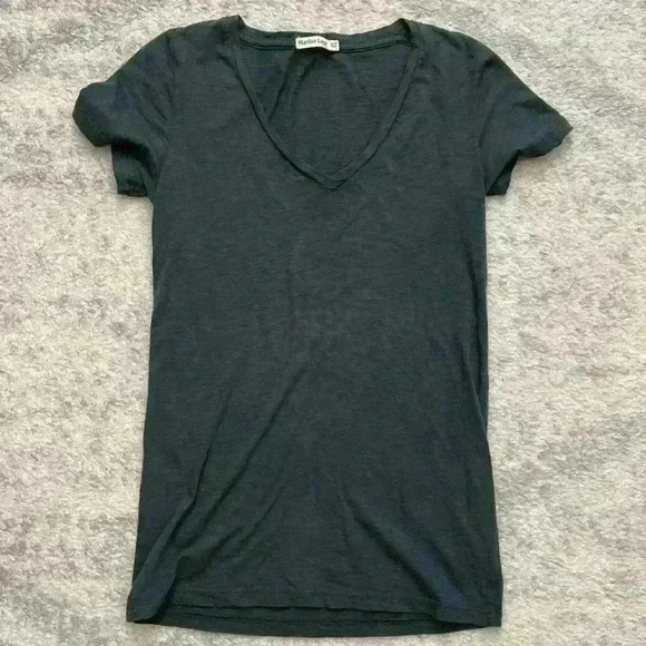 Maine Layer vneck tee - Picture 1 of 3